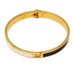 Pre Owned Fendi Monochrome Enamel Gold Tone Fendista Bracelet M