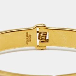 مملوكة مسبقًا سوار فندي فنديستا إيناميل ثنائي اللون ومعدن ذهبي اللون مقاس متوسط (ميديوم)