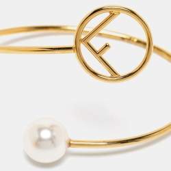 مملوكة مسبقًا Fendi F is Fendi Faux Pearl Gold Tone Cuff Bracelet