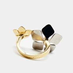 Pre Owned Fendi Flower Motif Two Tone Open Ring Size 52