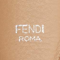 مملوكة مسبقًا Fendi White Leather Studded Strap You Shoulder Bag Strap