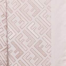 مملوكة مسبقًا Fendi Pale Pink FF Logo Jacquard Silk Stole