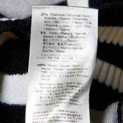 Pre Owned بلوفر فنْدي تريكو جاكار بألوان أحادية بياقة V مقاس صغير جدًا (إكسترا سمول)