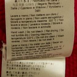 مملوكة مسبقًا سترة فيندي حمراء تطريز FF صوف وكشمير مقاس صغير (سمول)