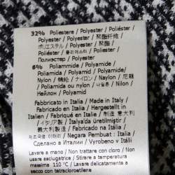 مملوكة مسبقًا فستان فنْدي جيرسيه جاكار بشعار FF بلون أسود/أبيض مقاس متوسط (ميديم)