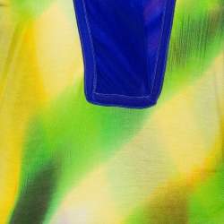 مملوكة مسبقًا توب فندي رقبة حرف في تريكو مودال متعدد الألوان مقاس متوسط