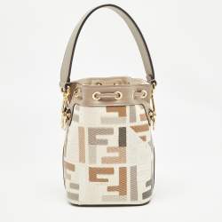 Pre Owned Fendi Beige Zucca Ricamo Canvas and Leather Mini Mon Tresor Bucket Bag