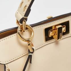 Pre Owned حقيبة فندى بيكابو أى سى يو جلد سيليريا وردي بيد علوية