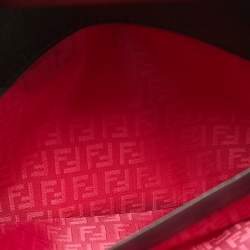 Pre Owned Fendi Black Embossed Leather Wallet On Chain