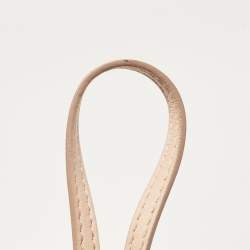 Pre Owned حقيبة كروس فندي مايكرو بيكابو جلد خوخي