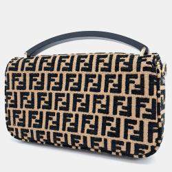 Pre Owned Fendi Baguette Phone Holder Bag