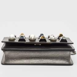 مملوكة مسبقًا حقيبة بسلسلة فندي جلد رصاصي داكن ميتالك  مرصعة كريستال 