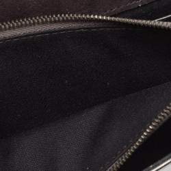 مملوكة مسبقًا حقيبة بسلسلة فندي جلد رصاصي داكن ميتالك  مرصعة كريستال 