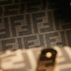 مملوكة مسبقًا Fendi Brown Leather Medium First Shoulder Bag