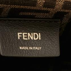 مملوكة مسبقًا Fendi Brown Leather Medium First Shoulder Bag