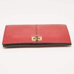 Fendi Red Leather Peekaboo Chain Clutch