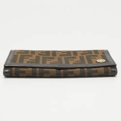 مملوكة مسبقًا Fendi Tobacco Zucca Canvas and Leather Flap Continental Wallet
