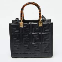 مملوكة مسبقًا Fendi Black FF Embossed Leather Small Sunshine Tote