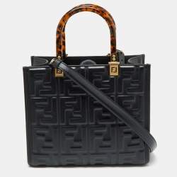 مملوكة مسبقًا Fendi Black FF Embossed Leather Small Sunshine Tote