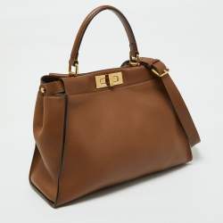 Pre Owned Fendi Brown Leather Medium Peekaboo Top Handle Bag