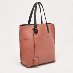 Pre Owned Fendi Old Rose/Black Leather All in Shopping Tote