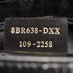 Pre Owned حقيبة كتف فندي ماما باغويت جلد لامع أسود مجعد