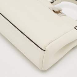 Pre Owned Fendi White Leather Micro Peekaboo Top Handle Bag