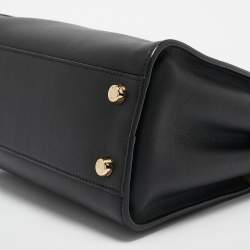 Pre Owned Fendi Black Leather Peekaboo Iconic Essentially Top Handle Bag