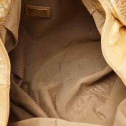 مملوكة مسبقًا Fendi Metallic Gold Textured Leather Spy Hobo