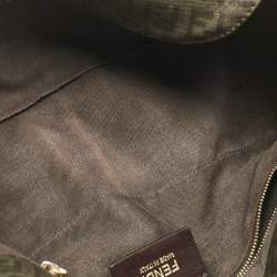 مملوكة مسبقًا Fendi Green Zucchino Coated Canvas Forever Baguette Bag