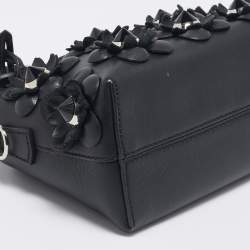 مملوكة مسبقًا Fendi Black Leather Mini Flowerland By The Way Crossbody Bag