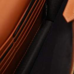 مملوكة مسبقًا Fendi Brown Leather Logo Embossed Wallet On Chain