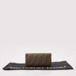 مملوكة مسبقًا Fendi Tobacco Zucca Coated Canvas Continental Wallet