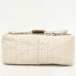 مملوكة مسبقًا Fendi Beige/White FF Canvas and Lizard Embellished Mama Baguette Bag