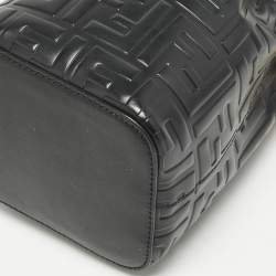 Pre Owned حقيبة دلو ميني مون تريزور جلد من فنـدي منقوشة زوكا سوداء