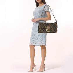 Pre Owned حقيبة فندي باغويت درزة كبيرة جلد وقماش زوكا تبغ