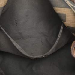 Pre Owned حقيبة فندي باغويت درزة كبيرة جلد وقماش زوكا تبغ