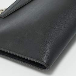 Pre Owned Fendi Silver/Black Leather Grande Chain Pochette