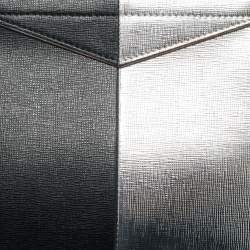 Pre Owned Fendi Silver/Black Leather Grande Chain Pochette