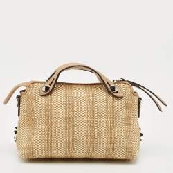 مملوكة مسبقًا Fendi Beige/Natural Raffia Mini Applique By The Way Crossbody Bag