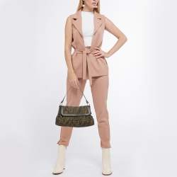 Pre Owned حقيبة كتف فندي شيف ذات قلاب من جلد وقماش زوكا تبغ