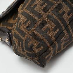 Pre Owned حقيبة كتف فندي شيف ذات قلا ب من جلد وقماش زوكا تبغ