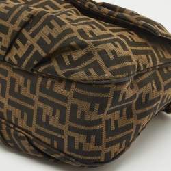 مملوكة مسبقًا حقيبة كتف فندي ميا قلاب جلد براءات وكانفاس زوكا تبغ