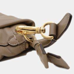 Pre Owned Fendi Mamma Baguette Medium Beige Leather Shoulder Bag