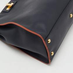 Pre Owned حقيبة فندي بيكابو جلد أزرق كحلي متوسطة بيد علوي ة