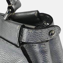 Pre Owned Fendi Silver Leather Peekaboo 2way Handbag