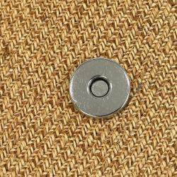 Pre Owned Fendi Beige Raffia Baguette Handbag