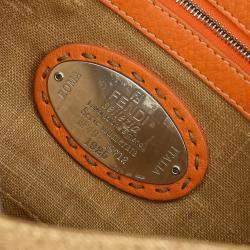 Pre Owned Fendi Beige Raffia Baguette Handbag