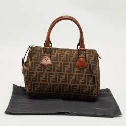 مملوكة مسبقًا حقيبة فندي بوستون فوريفر قماش زوكا تبغ وجلد منقوش كروك
