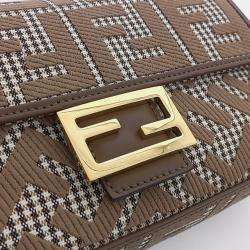 Pre Owned Fendi Brown Leather Baguette Bag